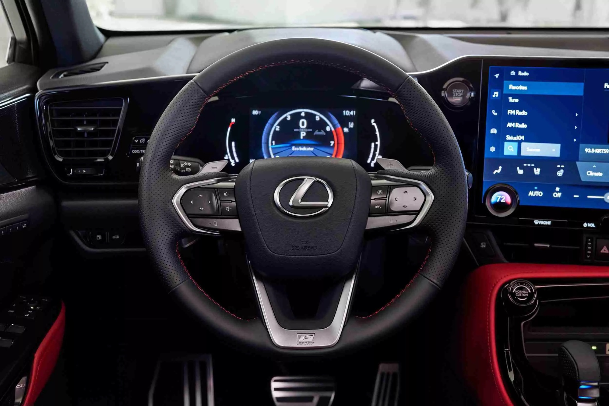 Lexus NX 2026 ra mắt: Giá quy đổi từ gần 1,2 tỷ đồng, bản tiết kiệm nhất chỉ ‘ăn’ 5,9L/100km, cạnh tranh GLC, X3- Ảnh 5.
