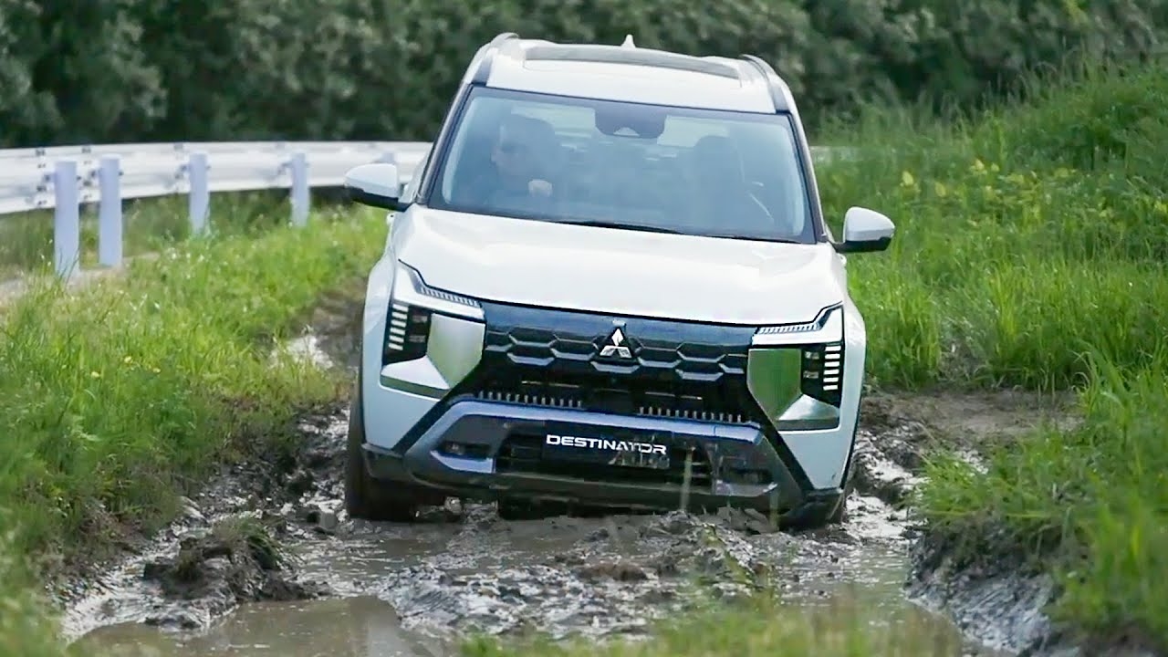 Mitsubishi Destinator ra mắt hơn tháng đã có 5.000 người ở đây đặt mua, gần bằng Yaris Cross bán nửa năm ở Việt Nam- Ảnh 2. Mitsubishi Destinator ra mắt hơn tháng đã có 5.000 người ở đây đặt mua, gần bằng Yaris Cross bán nửa năm ở Việt Nam- Ảnh 2.