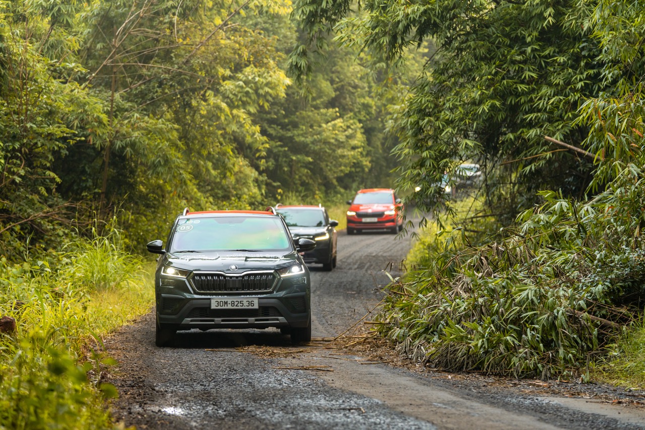 Trải nghiệm Skoda Kushaq sau gần 2.500 km xuyên Việt, KOL ngành xe nhận xét: ‘Cân bằng giữa thực dụng, giá trị và cảm giác lái’- Ảnh 2. Trải nghiệm Skoda Kushaq sau gần 2.500 km xuyên Việt, KOL ngành xe nhận xét: ‘Cân bằng giữa thực dụng, giá trị và cảm giác lái’- Ảnh 2.