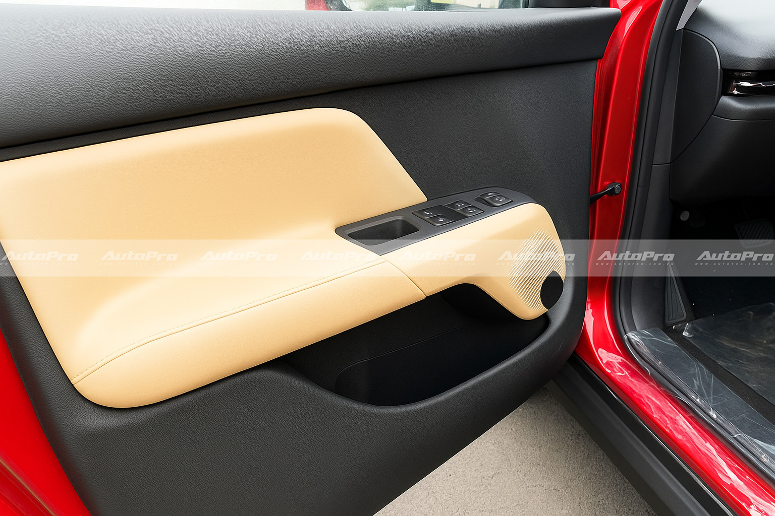Độ VinFast Limo Green bằng loạt trang bị sang, xịn, mịn: Xe 'siêu base' hóa thành 'xe chủ tịch' chỉ trong phút mốt- Ảnh 11.