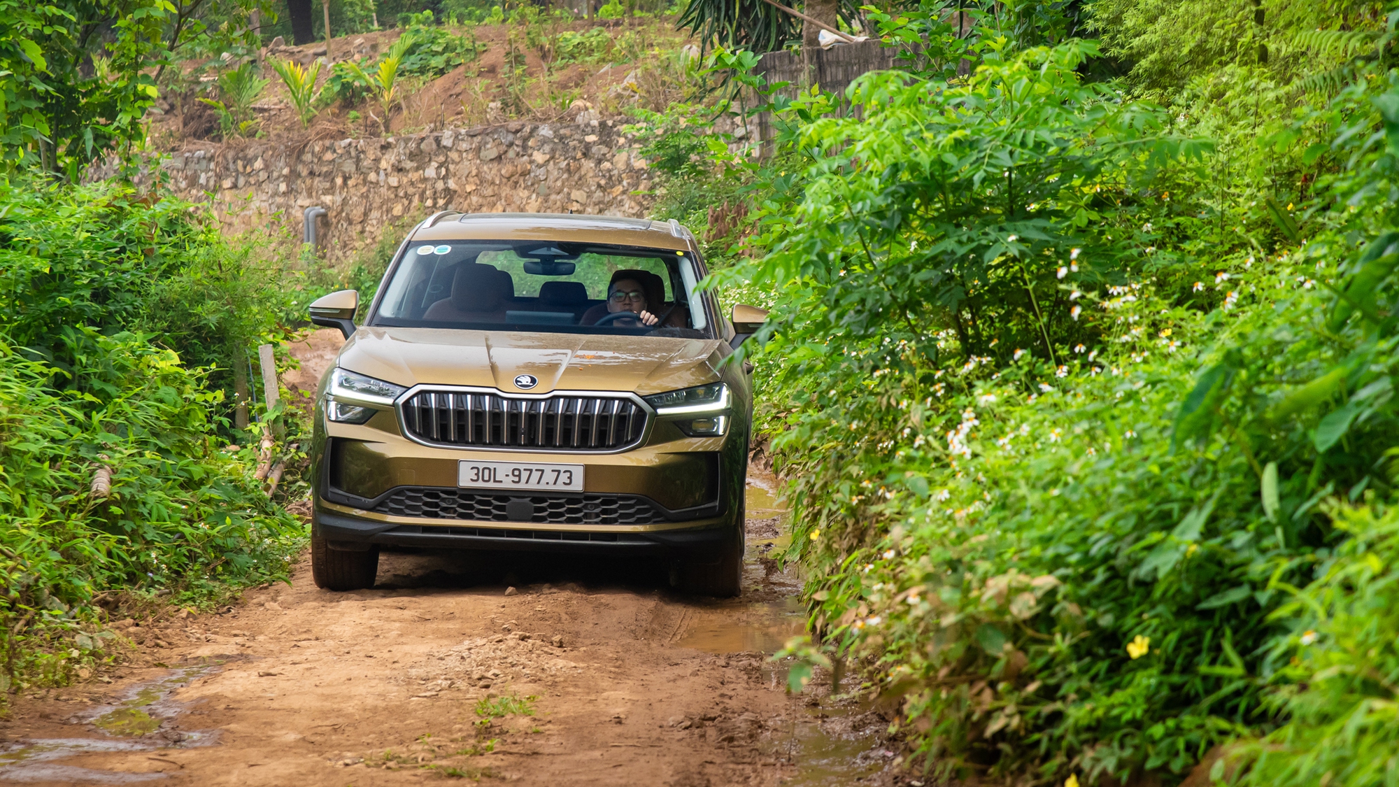 Skoda Kodiaq 2025 - Vận hành đậm chất Âu là sức bật trong phân khúc D khó tính- Ảnh 11.