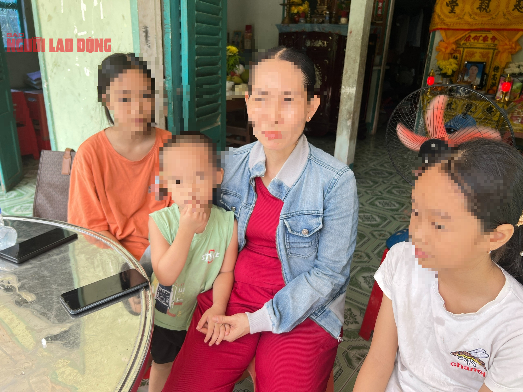 Vụ nữ sinh tử vong ở Vĩnh Long: Tình hình sức khoẻ của tài xế gây tai nạn ra sao?- Ảnh 1. Vụ nữ sinh tử vong ở Vĩnh Long: Tình hình sức khoẻ của tài xế gây tai nạn ra sao?- Ảnh 1.