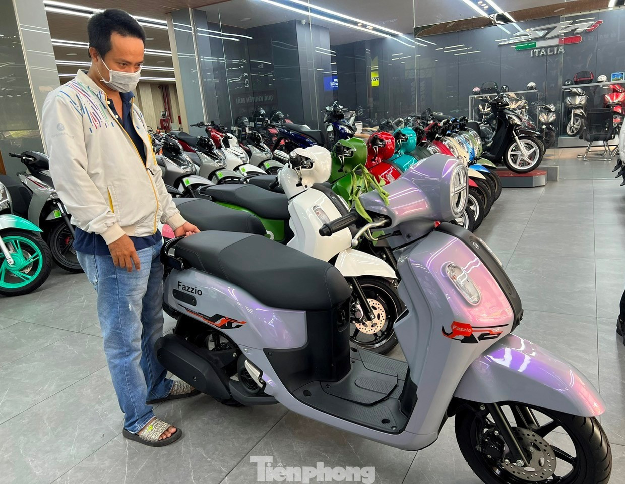 Khu vực nào ở TPHCM dự kiến cấm đăng ký xe xăng từ năm 2026?- Ảnh 2.