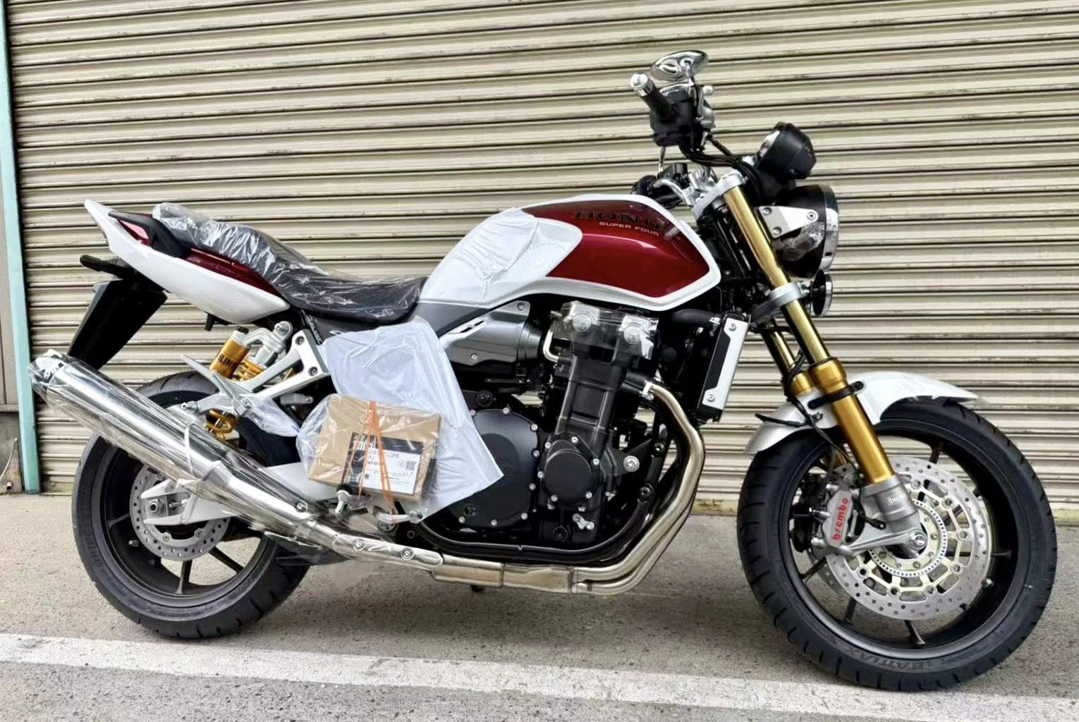 Vừa về Việt Nam xe siêu đẳng của Honda: Chớ thấy cũ kĩ mà khinh rẻ, có tiền cũng khó mua vì một điều- Ảnh 8. Vừa về Việt Nam xe siêu đẳng của Honda: Chớ thấy cũ kĩ mà khinh rẻ, có tiền cũng khó mua vì một điều- Ảnh 8.