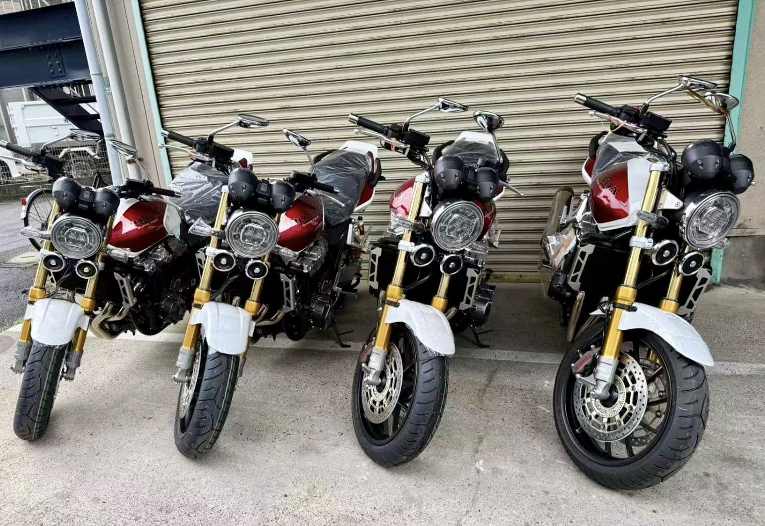 Vừa về Việt Nam xe siêu đẳng của Honda: Chớ thấy cũ kĩ mà khinh rẻ, có tiền cũng khó mua vì một điều- Ảnh 2. Vừa về Việt Nam xe siêu đẳng của Honda: Chớ thấy cũ kĩ mà khinh rẻ, có tiền cũng khó mua vì một điều- Ảnh 2.