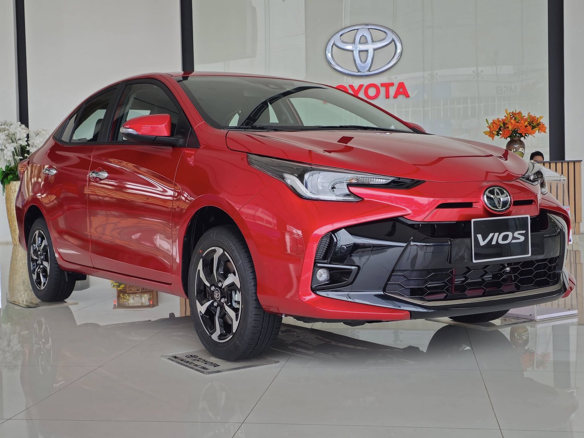 Toyota Vios giảm giá gần 30 triệu đồng, giá thực tế thấp hơn cả Grand i10- Ảnh 2.