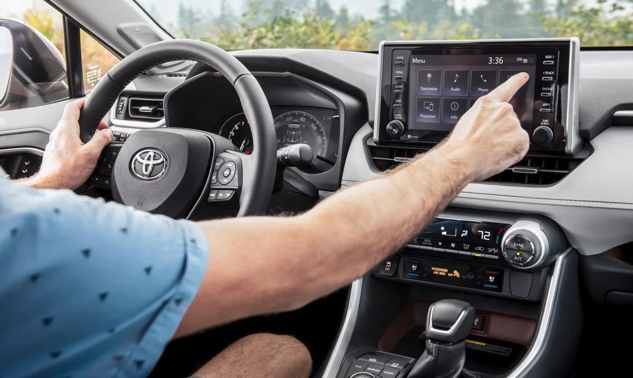 Nghe gọi Bluetooth trên xe Toyota kém chất lượng, người dùng được hãng bồi thường 180 triệu đồng- Ảnh 2. Nghe gọi Bluetooth trên xe Toyota kém chất lượng, người dùng được hãng bồi thường 180 triệu đồng- Ảnh 2.