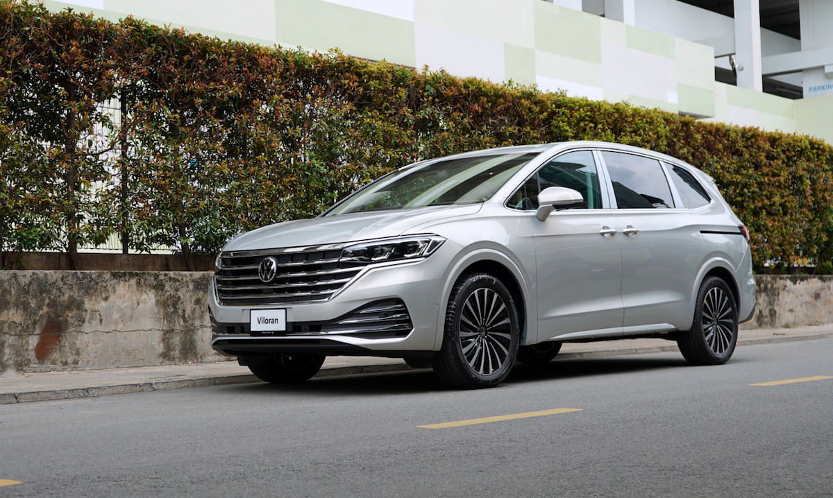 X5, GLC, Alphard, Prado, Viloran: Mẫu xe nào xứng đáng cho danh hiệu Xe gia đình 2-5 tỷ đồng?- Ảnh 6. X5, GLC, Alphard, Prado, Viloran: Mẫu xe nào xứng đáng cho danh hiệu Xe gia đình 2-5 tỷ đồng?- Ảnh 6.