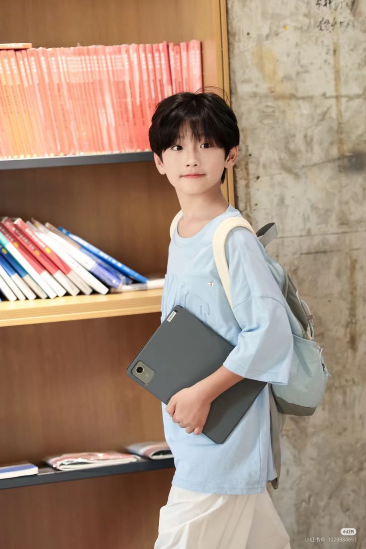 Cậu con trai từ chối bố mẹ đưa đi học bằng ô tô: Nuôi dạy Gen Alpha không phải chỉ cần điều kiện kinh tế- Ảnh 4. Cậu con trai từ chối bố mẹ đưa đi học bằng ô tô: Nuôi dạy Gen Alpha không phải chỉ cần điều kiện kinh tế- Ảnh 4.