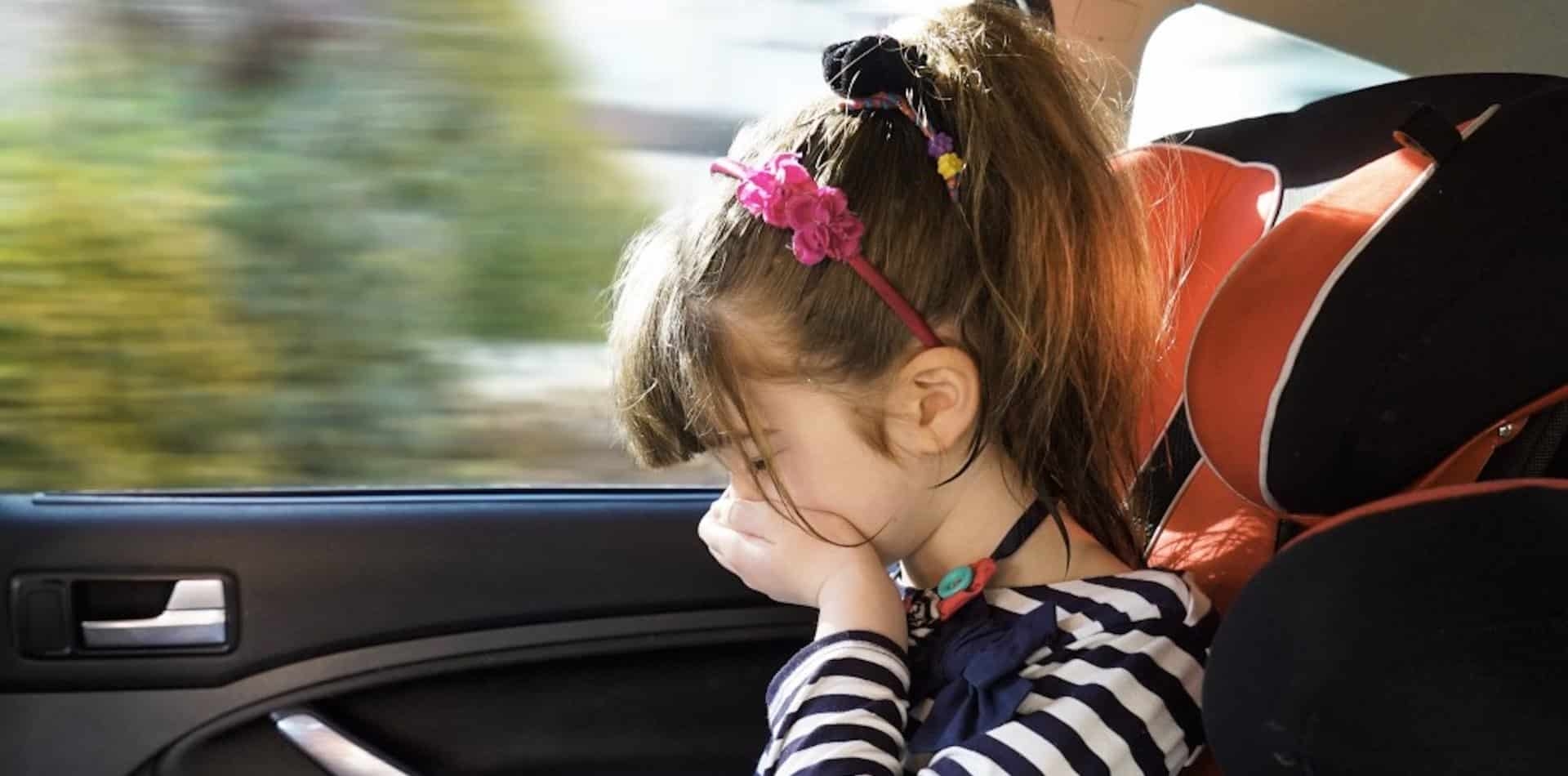 Mua xe này sẽ rất tốt cho gia đình có người nôn nao, nếu không thể vẫn có thể bỏ túi mẹo chống say xe ít ai ngờ này- Ảnh 1.