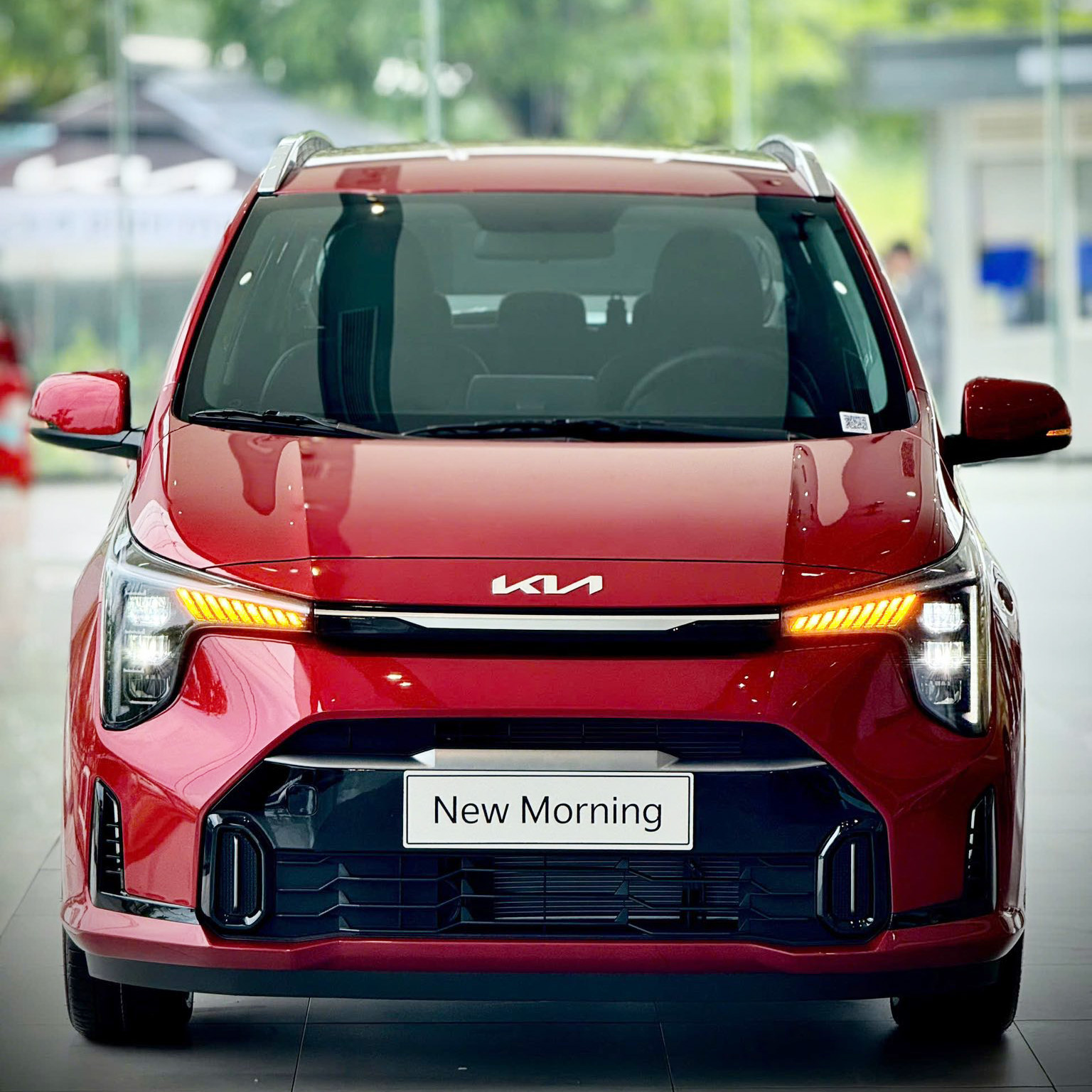 Ảnh thực tế 2 bản Kia Morning 2025 giá từ 439 triệu đồng tại đại lý: Vài điểm giống ‘tiểu Carnival’, thêm công nghệ, tiện ích, cạnh tranh i10, Wigo- Ảnh 4.