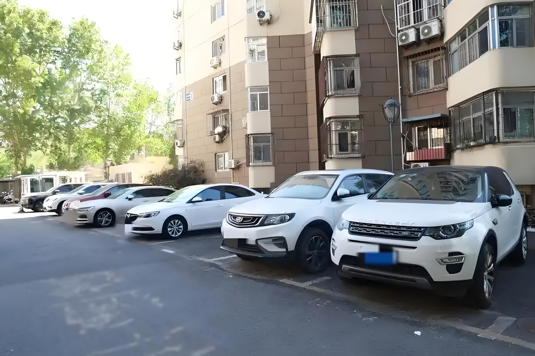 Chi 593 tỷ đồng mua cả tòa chung cư, 7 năm sau người đàn ông khởi điện đòi trả hầm để xe, tòa án tuyên bố: “Không thể lấy lại 6,6 tỷ đồng”- Ảnh 1.