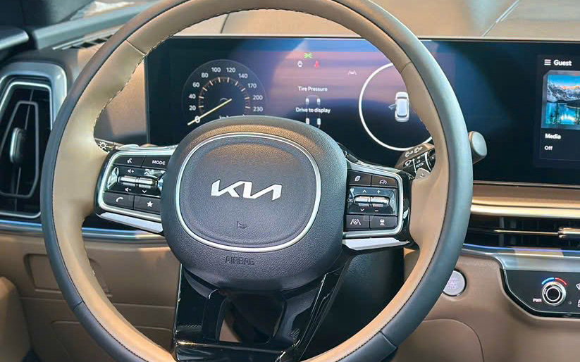 Chọn Kia Sorento hay Ford Everest cùng giá gần 1,47 tỷ đồng, bảng so sánh này sẽ cho bạn thấy cuộc ganh đua gắt gao về công nghệ- Ảnh 9.