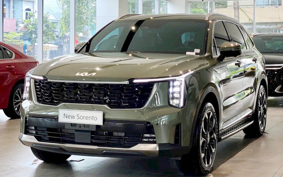 Chọn Kia Sorento hay Ford Everest cùng giá gần 1,47 tỷ đồng, bảng so sánh này sẽ cho bạn thấy cuộc ganh đua gắt gao về công nghệ- Ảnh 5.