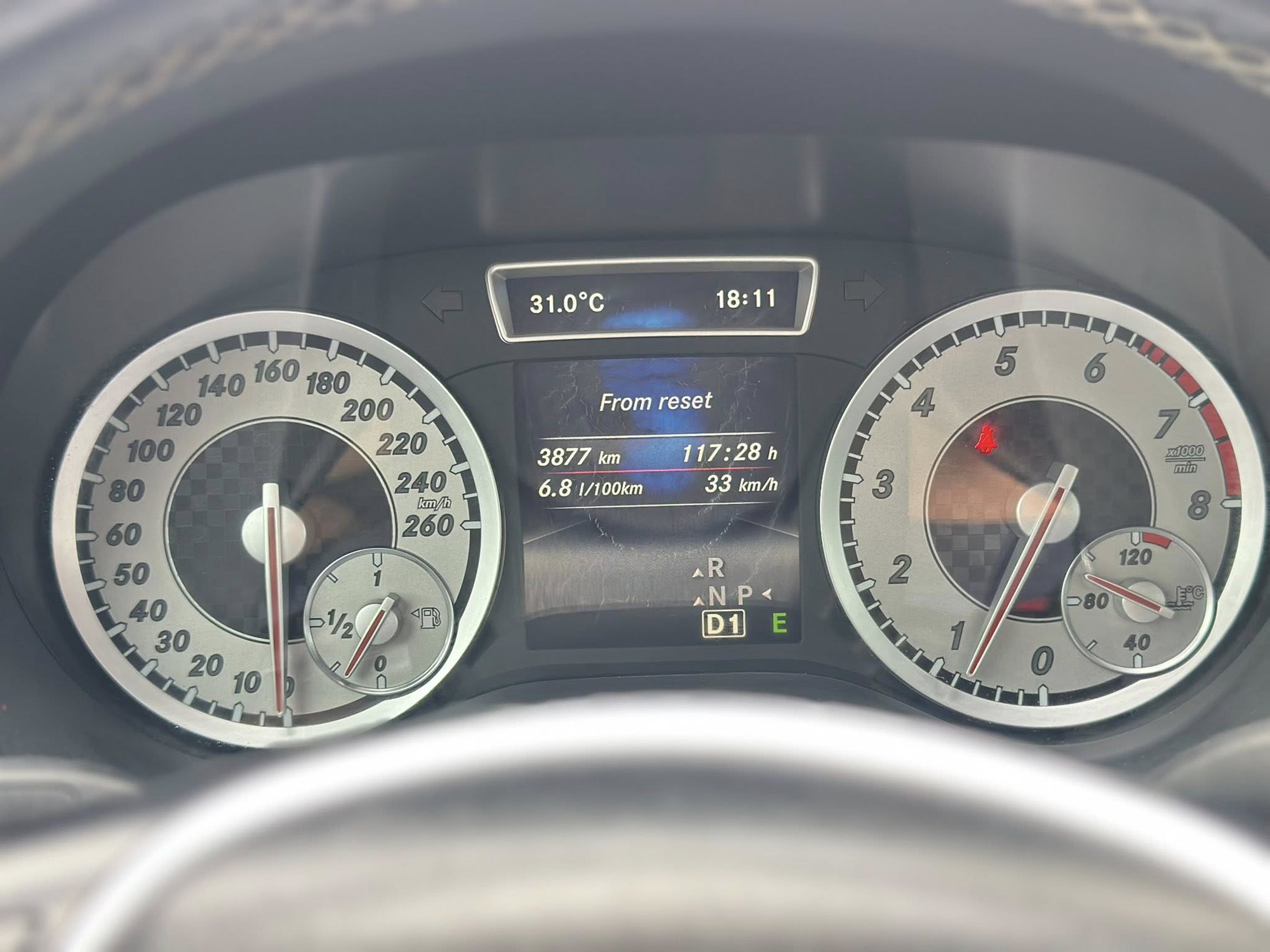Rao Mercedes-Benz A-Class ngang ngửa Hyundai Grand i10, người bán chia sẻ: Hơn 400 triệu đồng lấy được xe Đức luôn- Ảnh 9. Rao Mercedes-Benz A-Class ngang ngửa Hyundai Grand i10, người bán chia sẻ: Hơn 400 triệu đồng lấy được xe Đức luôn- Ảnh 9.