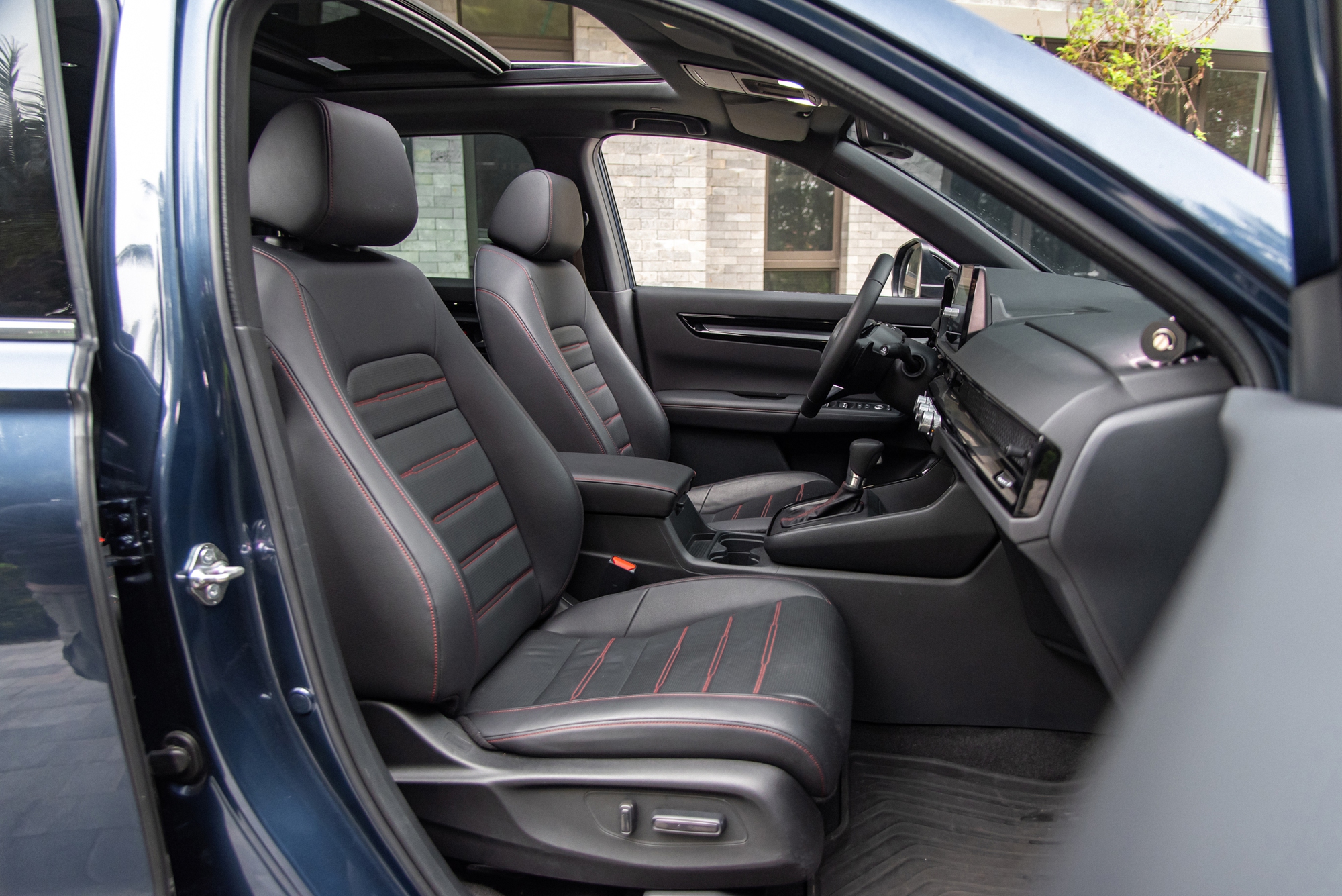 Honda CR-V ‘đè bẹp’ Sealion 6, Camry, Corolla Cross và Civic, nhưng chưa chắc thắng giải ‘Xe hybrid của năm’- Ảnh 6.