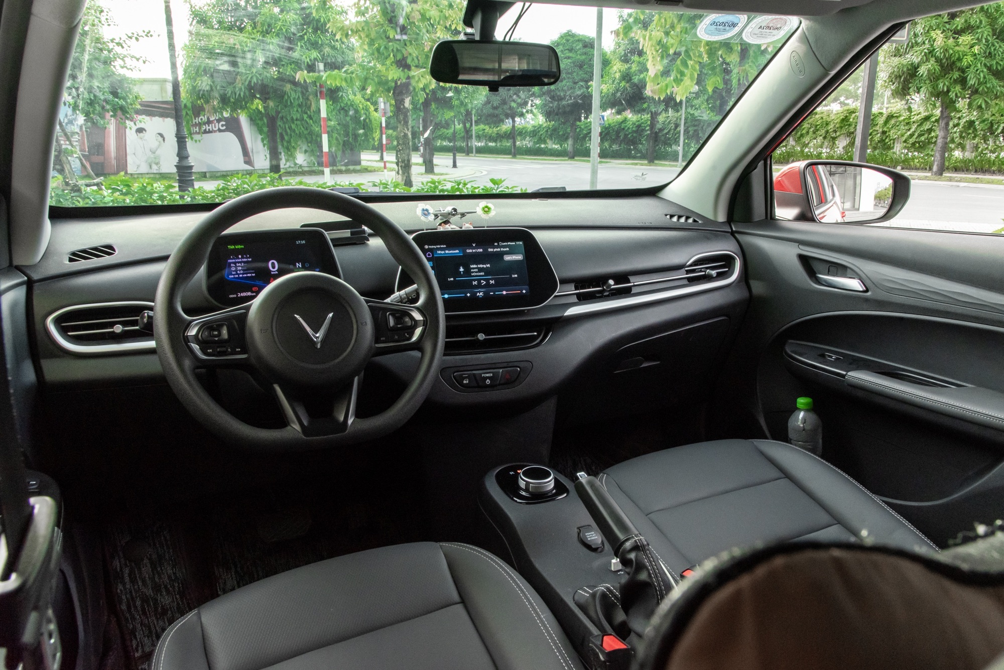 VF 5 bị Xpander ‘kèm 1-1’, VF 3 áp đảo CX-5 và loạt xe nắm nhiều đề cử nhất tại CCA 2025!- Ảnh 5.