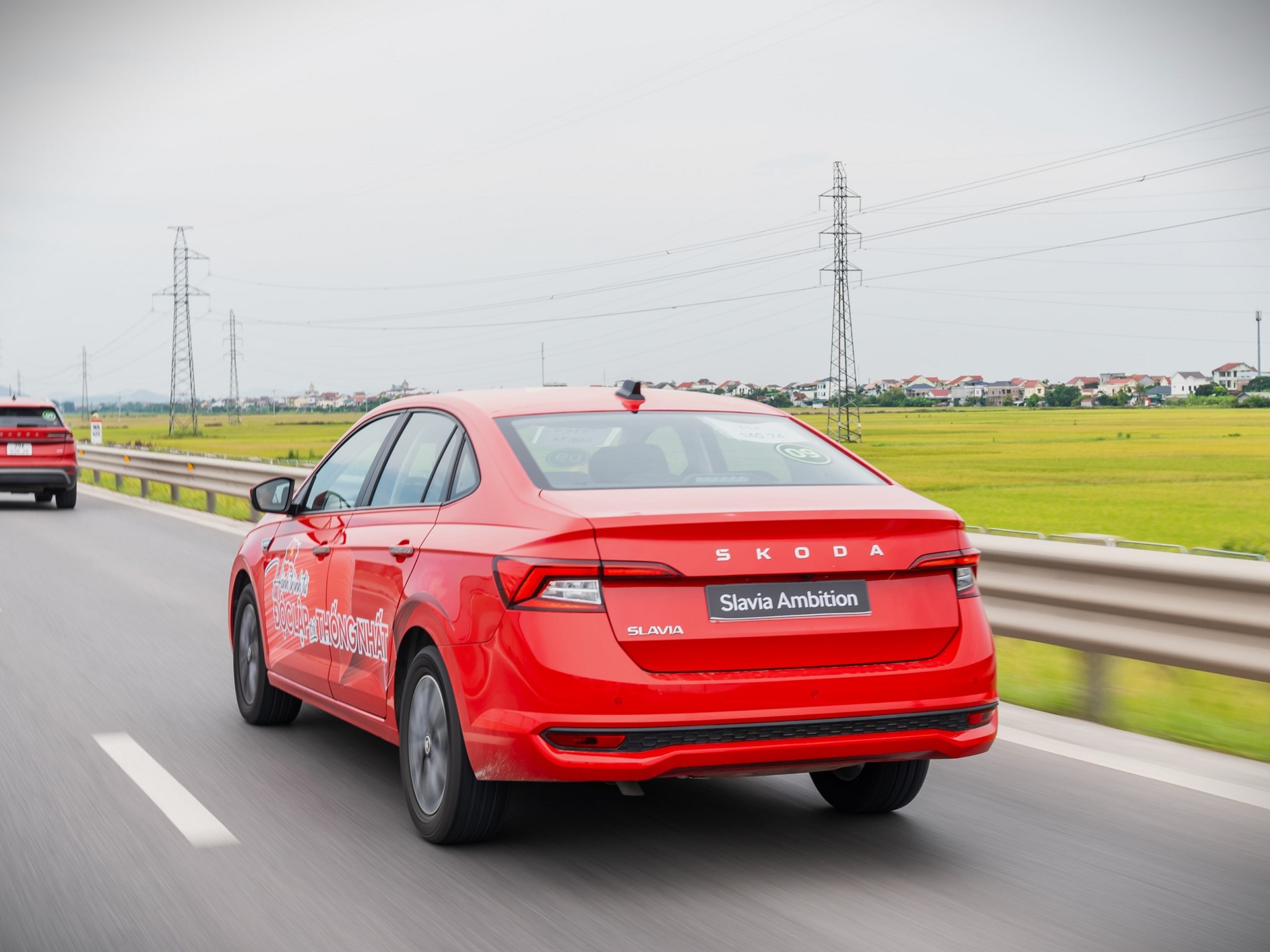 ‘Thiếu ADAS không phải lý do từ chối mẫu xe ngon và đáng mua cả lô như Skoda Slavia’- Ảnh 7.