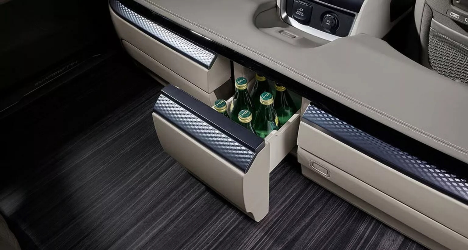 Kia Carnival 2026 thêm 'bản sang' đấu Toyota Alphard: Có cả tùy chọn 4 chỗ cho sếp, ghế sau có massage chân, màn riêng 21,5inch, có chi tiết như Rolls-Royce- Ảnh 16.