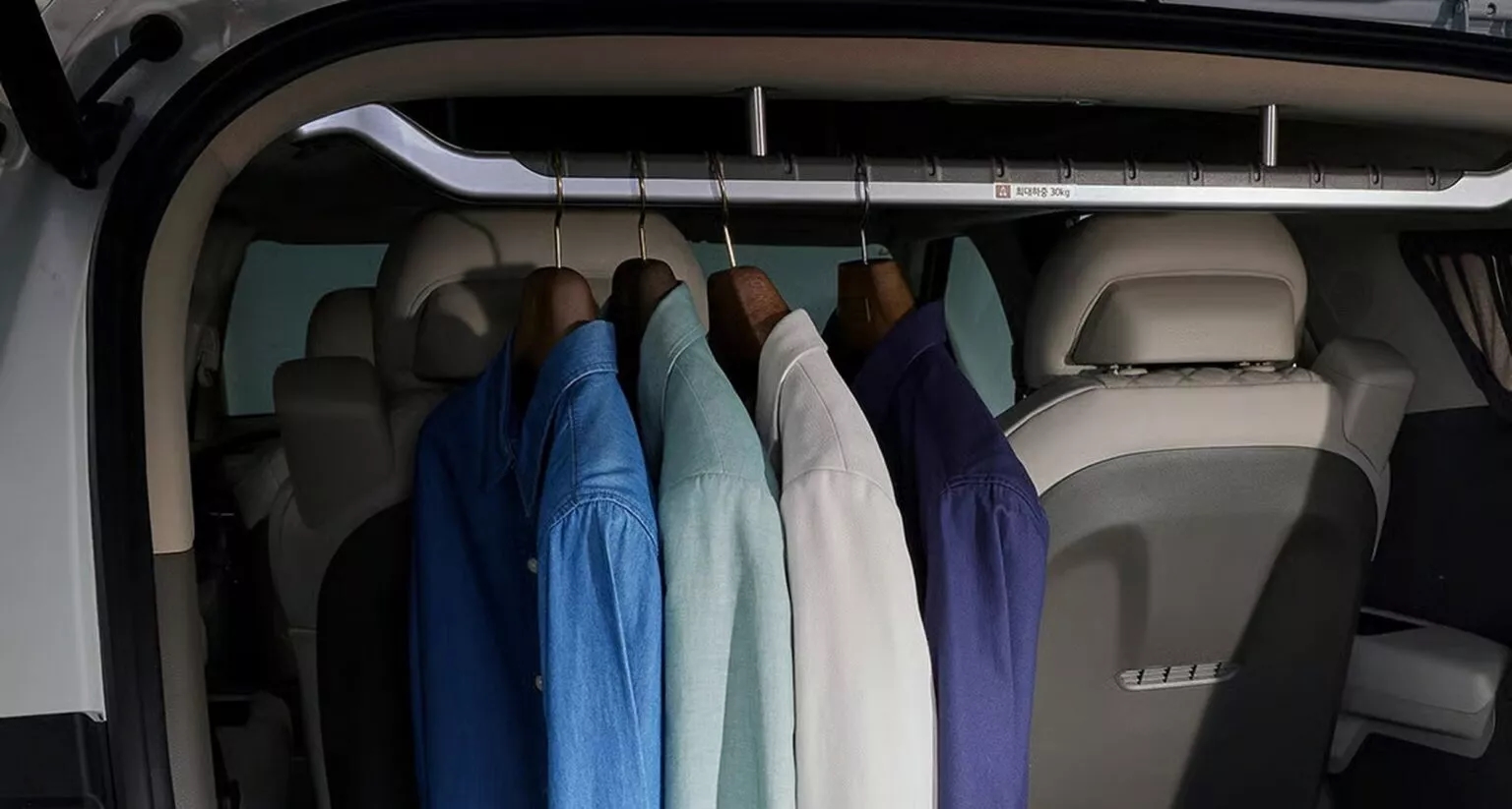 Kia Carnival 2026 thêm 'bản sang' đấu Toyota Alphard: Có cả tùy chọn 4 chỗ cho sếp, ghế sau có massage chân, màn riêng 21,5inch, có chi tiết như Rolls-Royce- Ảnh 18.
