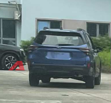 Đại lý báo Subaru Forester 2025 ra mắt Việt Nam ngay tháng 11: Động cơ mới, nhập Nhật, giá cao nhất 1,5 tỷ- Ảnh 4.