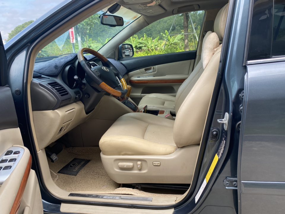 Bỏ ra 375 triệu, sở hữu ngay Lexus RX 400h để trải nghiệm công nghệ hybrid nhưng phải chấp nhận đánh đổi 1 điều- Ảnh 5.
