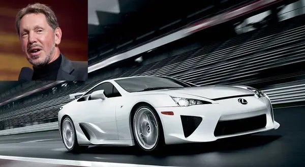 Tỷ phú giàu nhất thế giới đang đi xe gì?- Ảnh 2. Tỷ phú giàu nhất thế giới đang đi xe gì?- Ảnh 2.