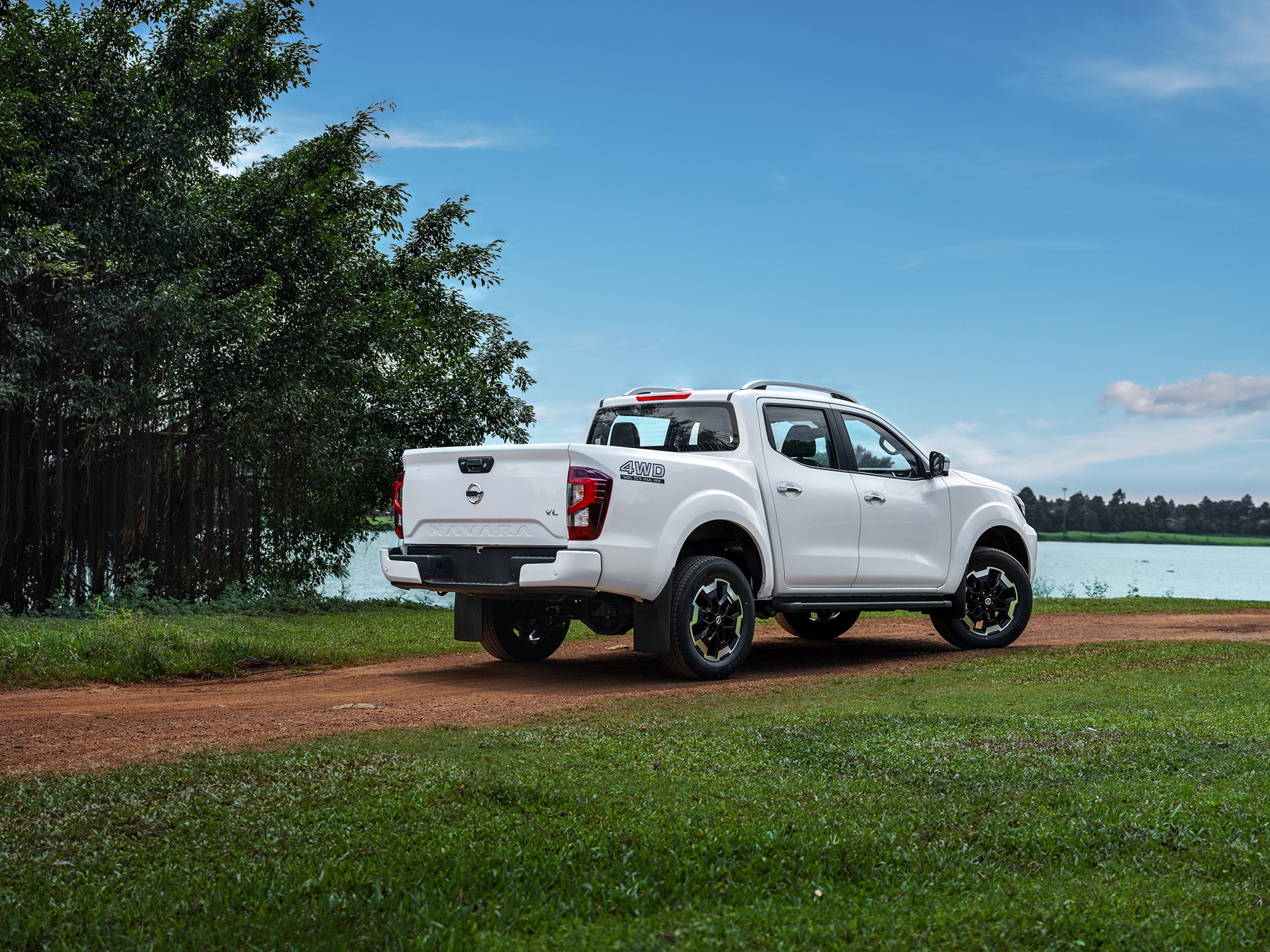 Nissan Navara thế hệ mới ra mắt ngay năm sau: Chung gầm, động cơ, nhà máy lắp ráp với Triton, chờ ngày về Việt Nam- Ảnh 3.