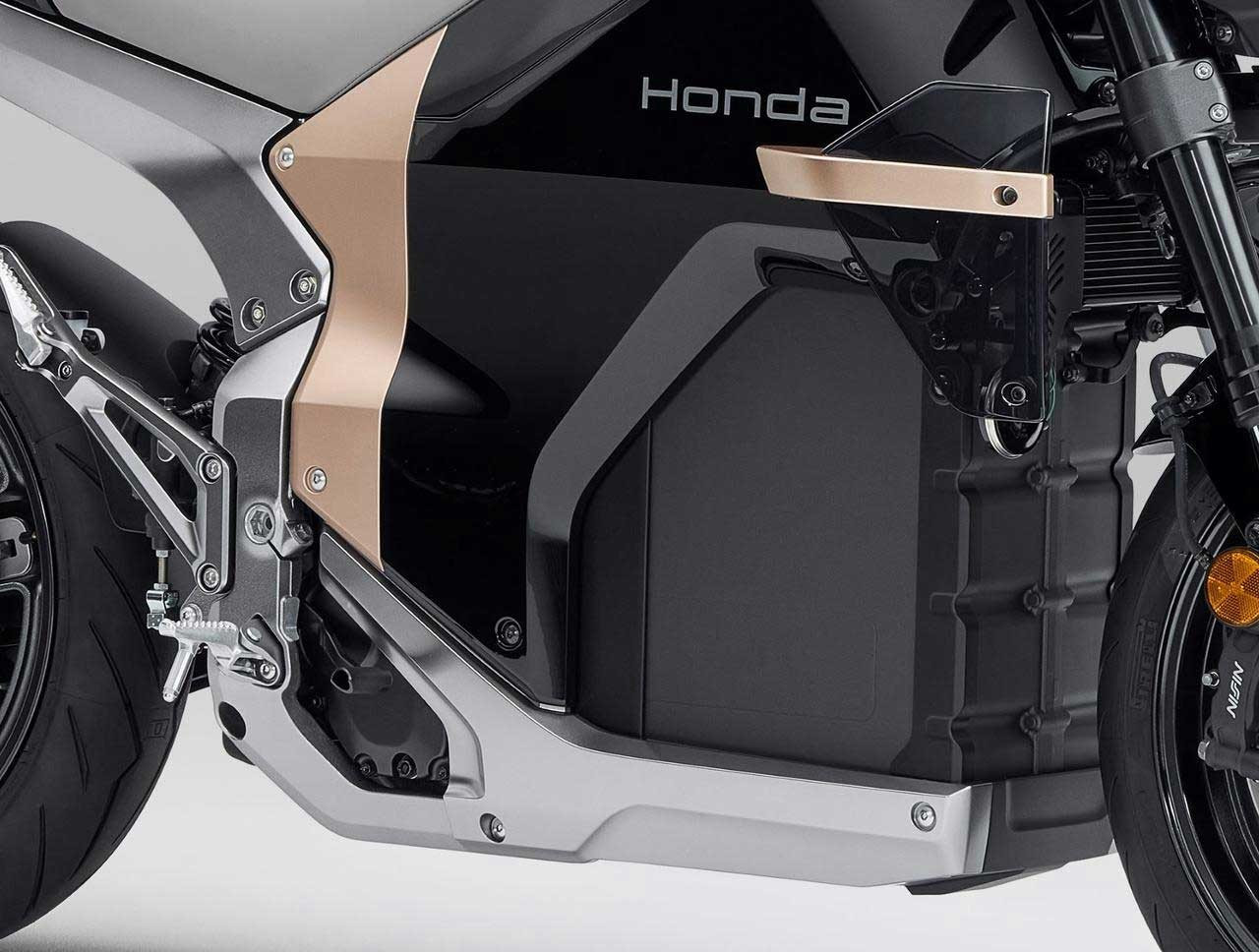 Xe máy điện Honda sạc nhanh như ô tô chính thức lộ diện- Ảnh 3.