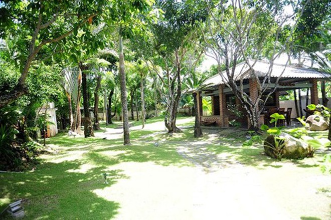 Ca sĩ đắt show hàng đầu miền Tây: Có biệt phủ 4.000m2 to nhất nhì An Giang, đổi xe xoành xoạch hơn 20 lần- Ảnh 11. Ca sĩ đắt show hàng đầu miền Tây: Có biệt phủ 4.000m2 to nhất nhì An Giang, đổi xe xoành xoạch hơn 20 lần- Ảnh 11.