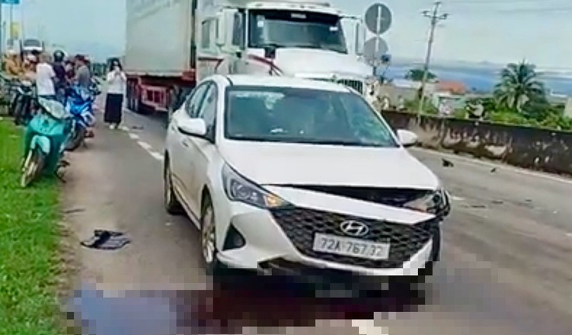 Xe máy bị cuốn vào gầm xe tải ở Đồng Tháp, nam thanh niên tử vong thương tâm- Ảnh 2.