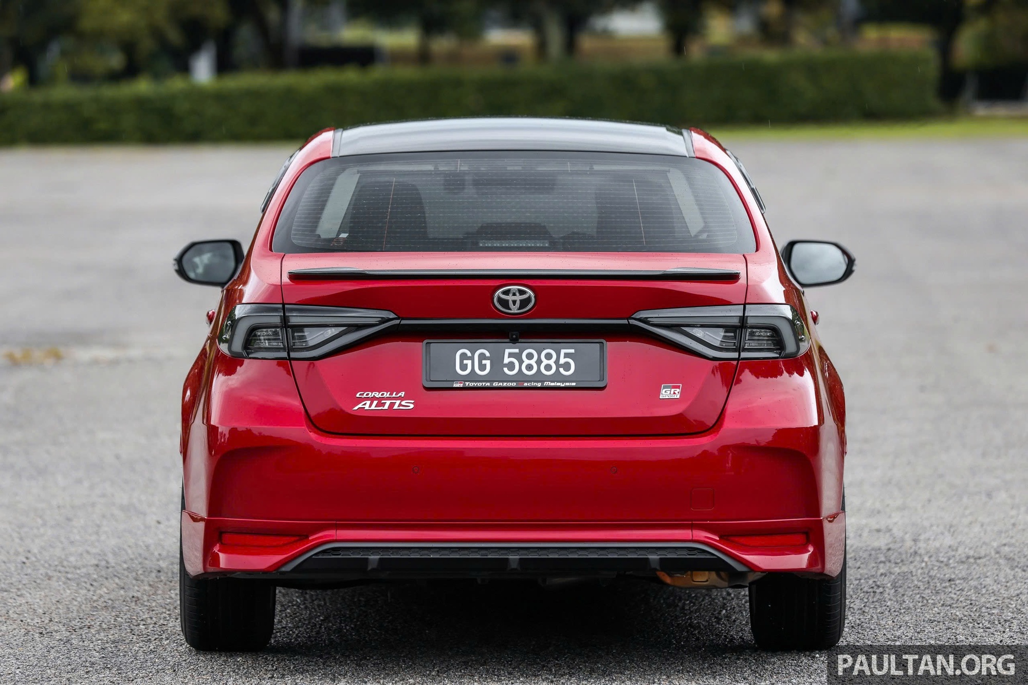 Đang ế tại Việt Nam nhưng Corolla Altis có thêm bản thể thao 'cực ngầu' tại quốc gia ĐNÁ này- Ảnh 8. Đang ế tại Việt Nam nhưng Corolla Altis có thêm bản thể thao 'cực ngầu' tại quốc gia ĐNÁ này- Ảnh 8.