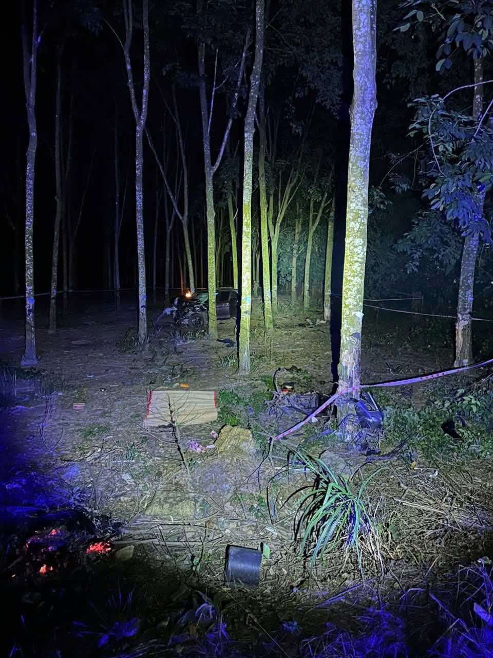 Diễn biến mới vụ tài xế nhậu xỉn, lái ô tô tông chết người mẹ trẻ và 2 con nhỏ ở TP.HCM- Ảnh 1. Diễn biến mới vụ tài xế nhậu xỉn, lái ô tô tông chết người mẹ trẻ và 2 con nhỏ ở TP.HCM- Ảnh 1.