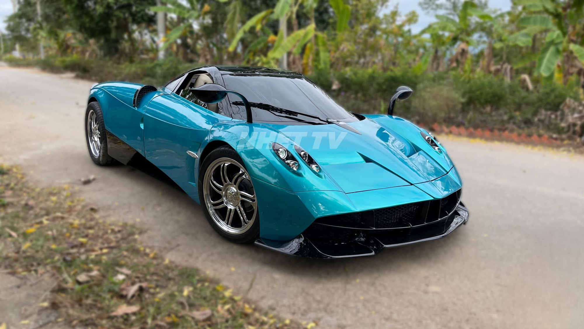 Làm Lamborghini Revuelto từ xe Nissan phế liệu, nhóm YouTuber Quảng Ninh được báo quốc tế ca ngợi: 'Hoàn toàn thuyết phục'- Ảnh 8.