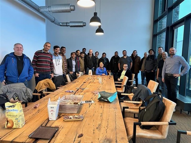 Viện trưởng lần đầu hé lộ dàn nhân sự khủng đứng sau tham vọng xe tự lái của VinFast- Ảnh 3.