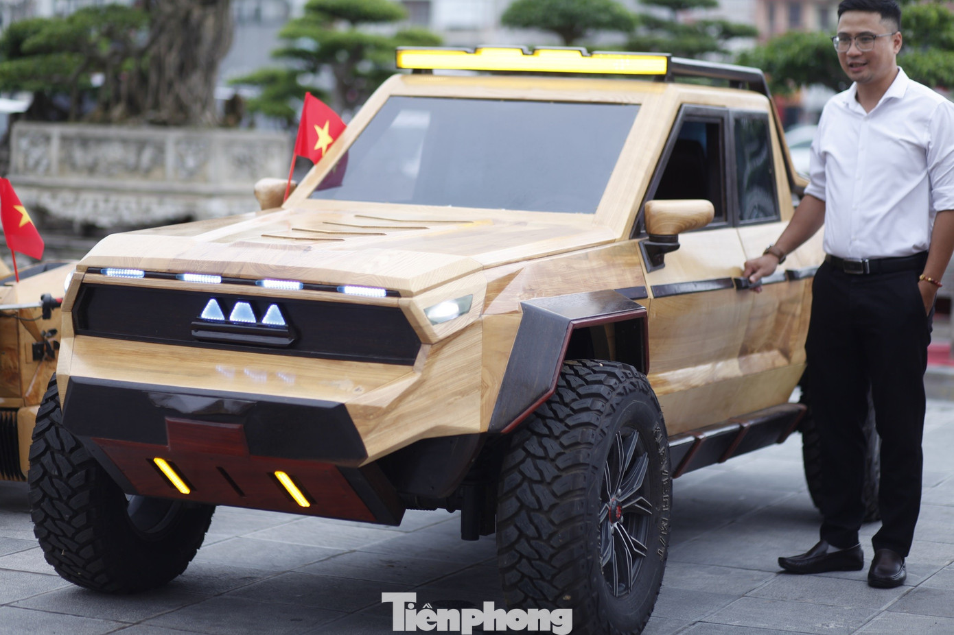 Dàn 'siêu xe' bằng gỗ độc đáo của chàng trai Bắc Ninh gây sốt- Ảnh 2. Dàn 'siêu xe' bằng gỗ độc đáo của chàng trai Bắc Ninh gây sốt- Ảnh 2.