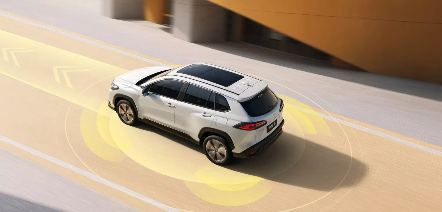 Toyota Corolla Cross 2026 ra mắt sát Việt Nam với tên gọi khác: Có điểm như xe điện, màn hình khủng, động cơ hybrid mạnh hơn- Ảnh 7.