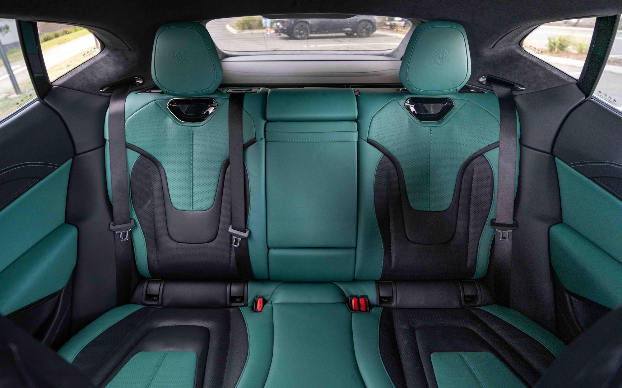 Lotus sắp bán xe chính hãng tại Việt Nam: Có thể mang xe thách thức Porsche, Audi, Mercedes- Ảnh 10.