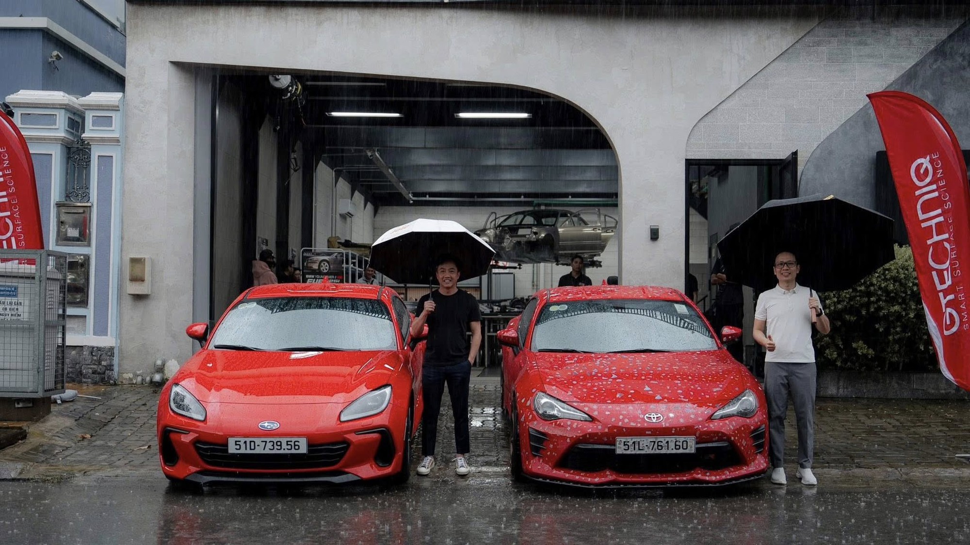 Cường đô la 'tậu' Subaru BRZ số sàn, dân mạng đùa: ‘May có bộ tem mới phân biệt được đâu là xe mới mua’- Ảnh 2. Cường đô la 'tậu' Subaru BRZ số sàn, dân mạng đùa: ‘May có bộ tem mới phân biệt được đâu là xe mới mua’- Ảnh 2.