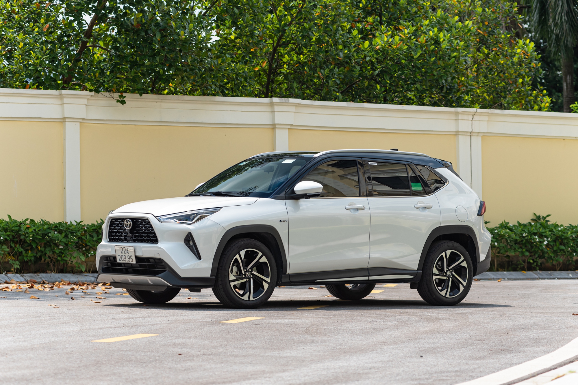 Chủ xe Toyota Yaris Cross HEV ‘bào’ 45.000km sau 2 năm: ‘Ăn xăng chỉ hơn SH, có 2 điểm cần cải thiện’- Ảnh 11. Chủ xe Toyota Yaris Cross HEV ‘bào’ 45.000km sau 2 năm: ‘Ăn xăng chỉ hơn SH, có 2 điểm cần cải thiện’- Ảnh 11.