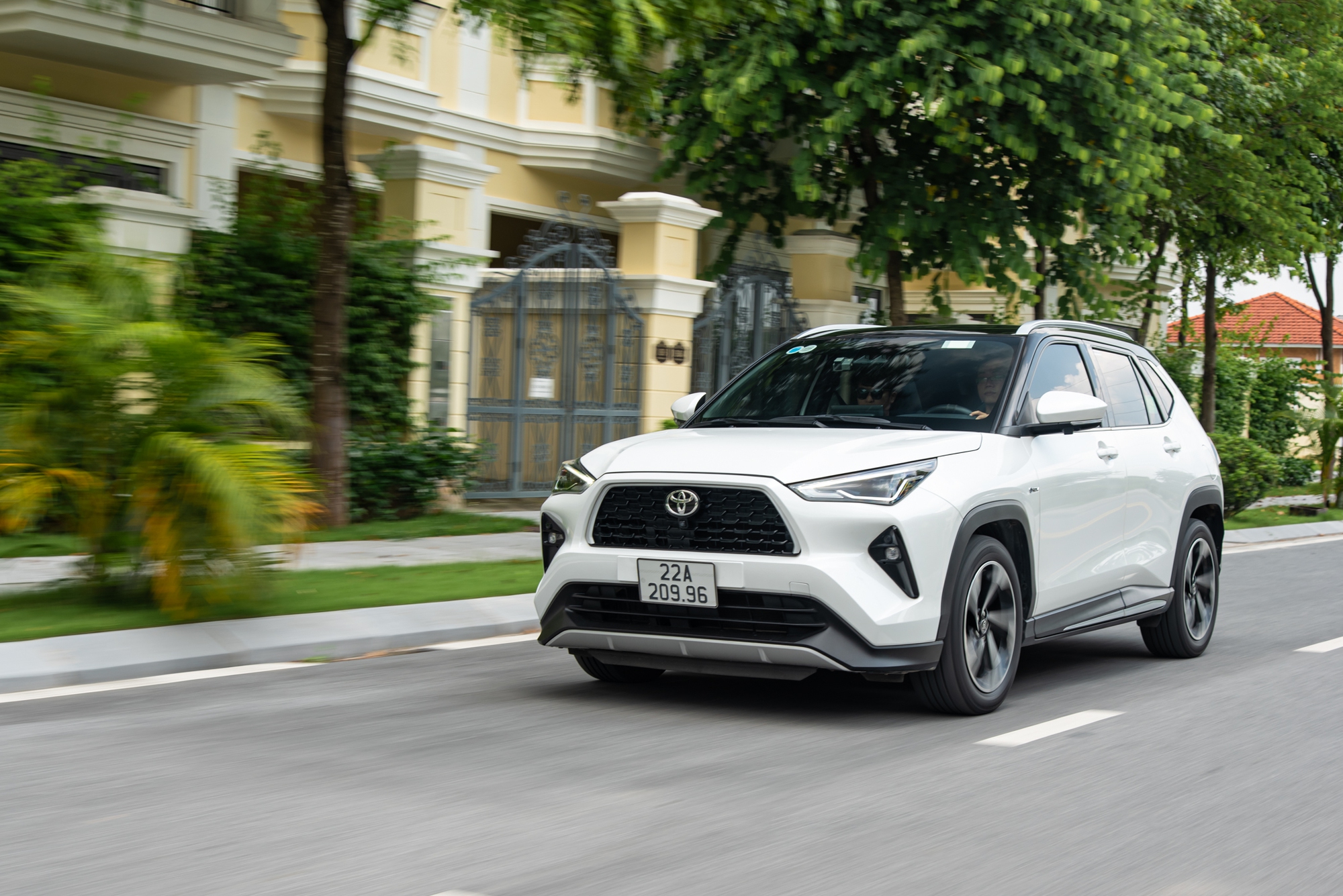 Chủ xe Toyota Yaris Cross HEV ‘bào’ 45.000km sau 2 năm: ‘Ăn xăng chỉ hơn SH, có 2 điểm cần cải thiện’- Ảnh 16. Chủ xe Toyota Yaris Cross HEV ‘bào’ 45.000km sau 2 năm: ‘Ăn xăng chỉ hơn SH, có 2 điểm cần cải thiện’- Ảnh 16.