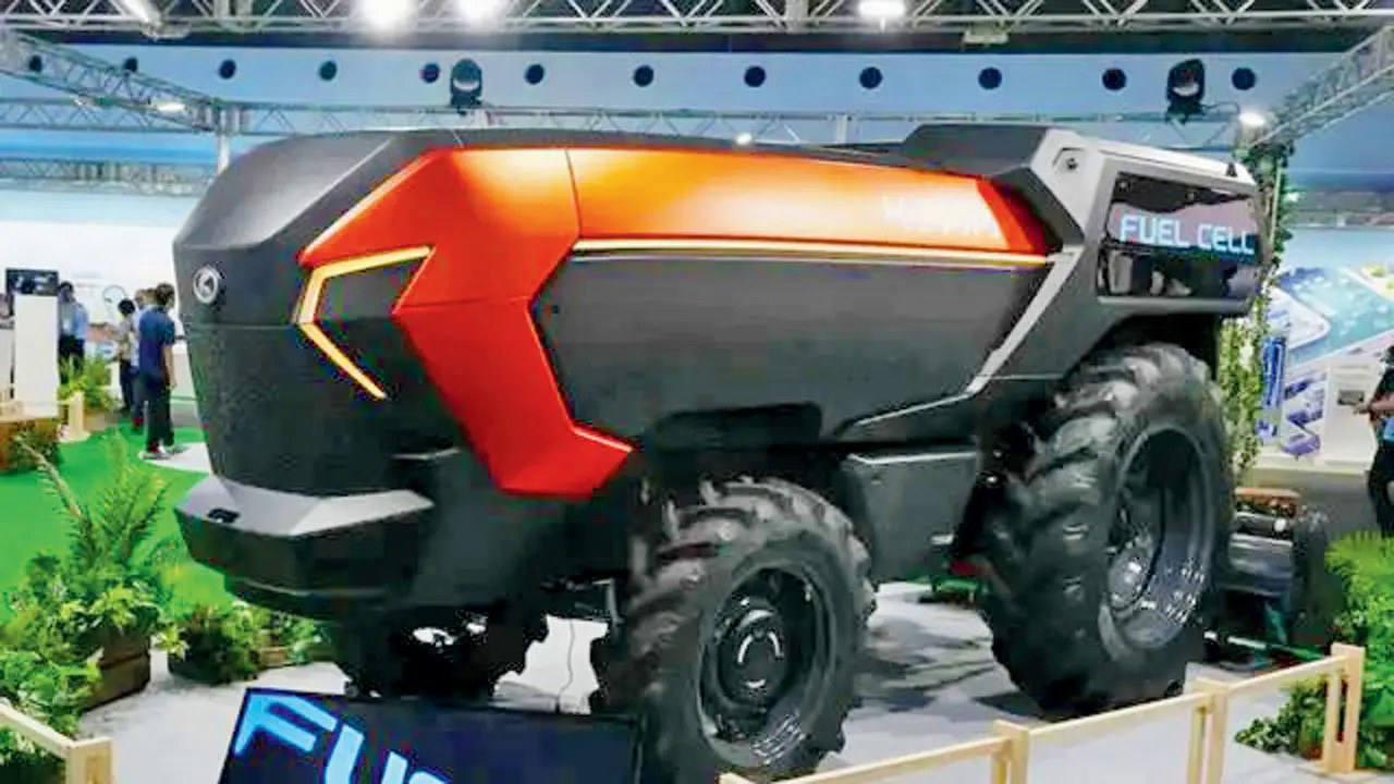 Nhật Bản ra mắt máy kéo không người lái chạy bằng hydro đầu tiên trên thế giới- Ảnh 2.