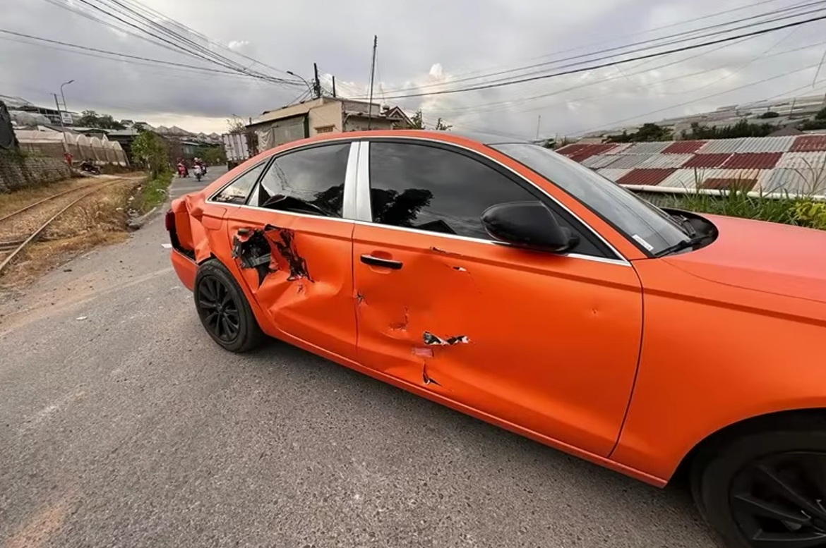 Mẹ Cao Thái Sơn: "Xe đang xuống dốc thì bị tàu hỏa tông, tôi sợ quá ngất luôn"- Ảnh 3.