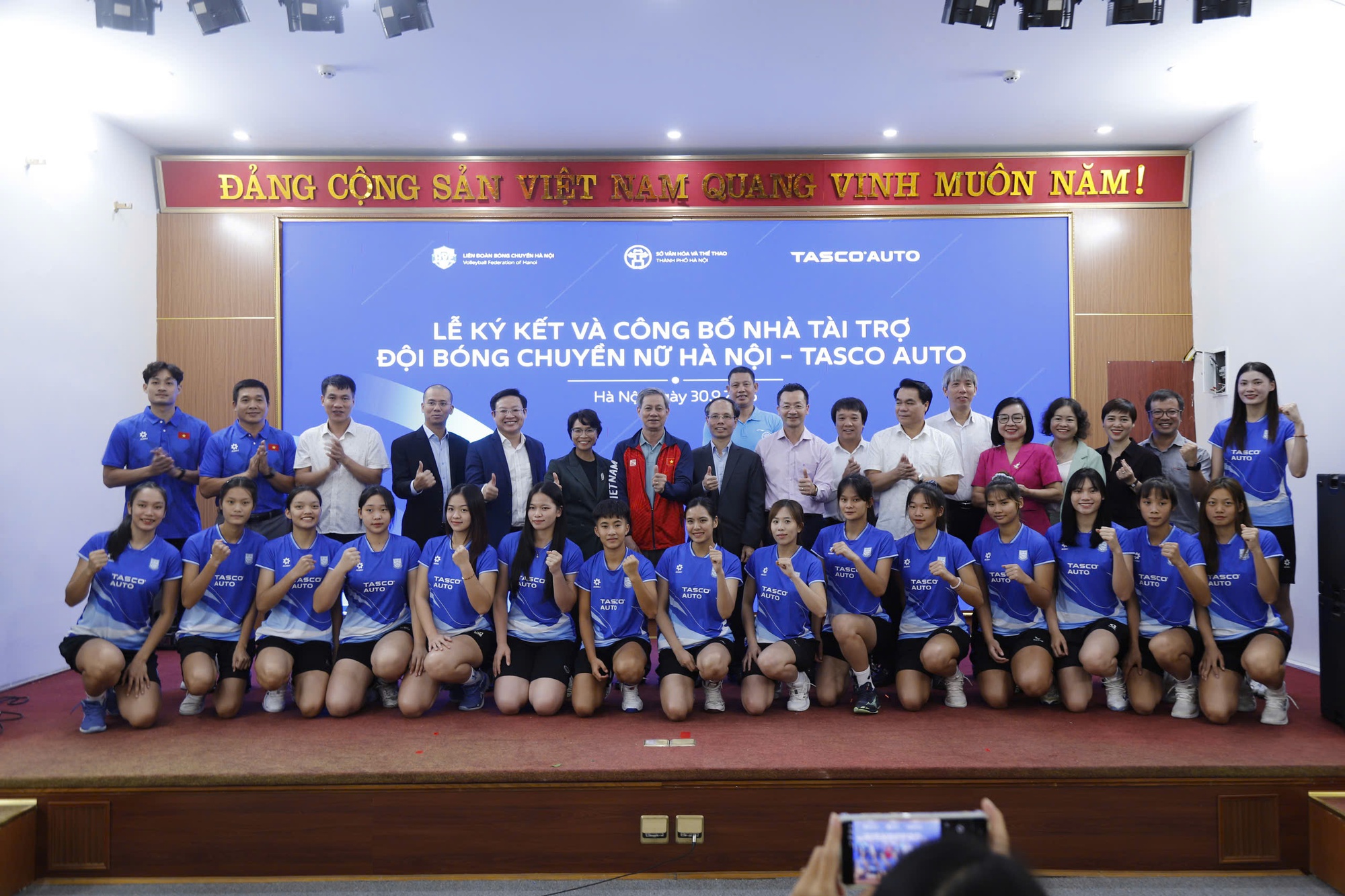 Không chỉ bán ô tô, Tasco Auto còn góp mặt trong một bộ môn thể thao nổi tiếng ở Việt Nam- Ảnh 2.