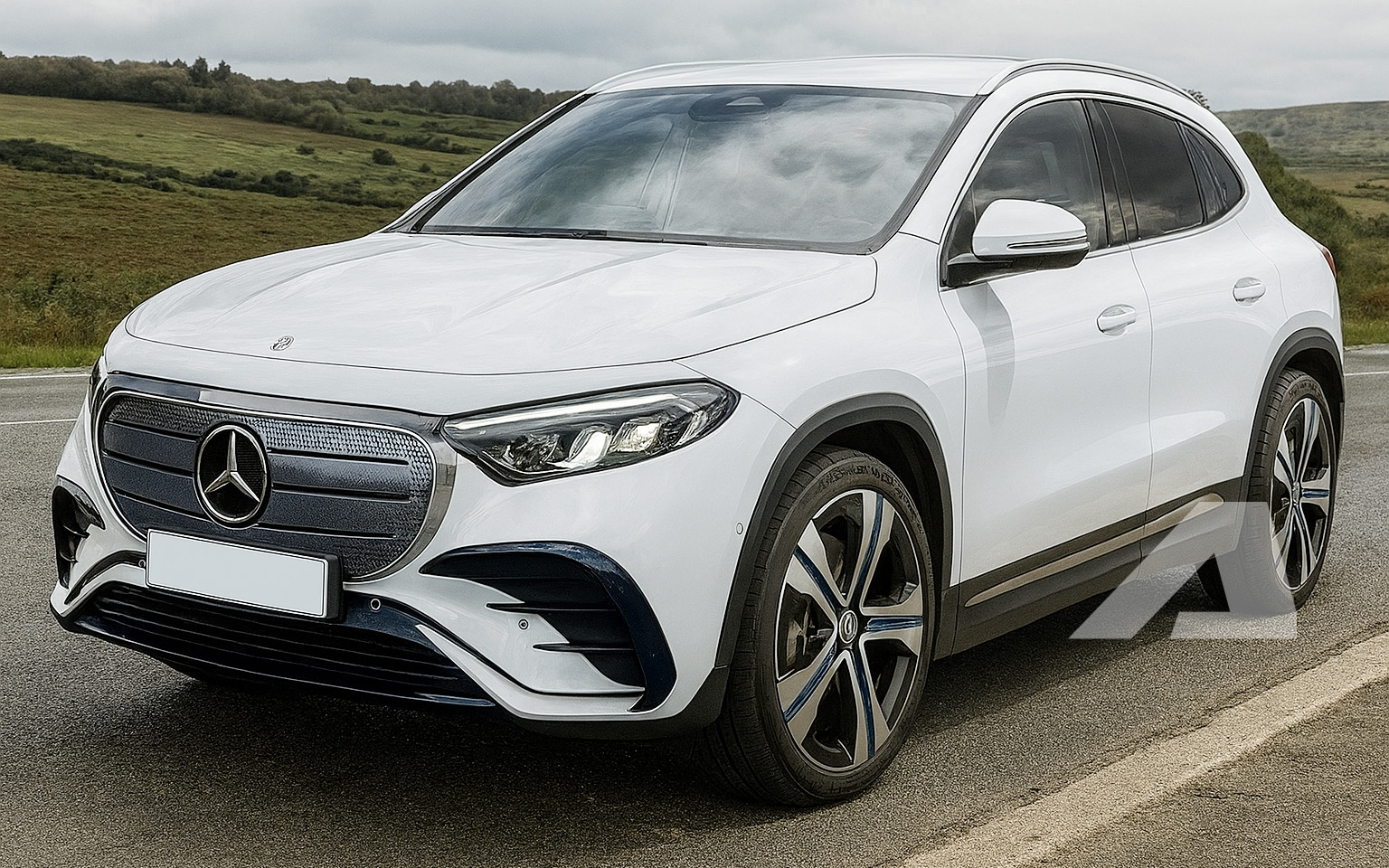 Mercedes-Benz GLA đời mới lộ diện trên đường: Thiết kế có điểm giống GLC, dùng cả hybrid, điện, dễ ra mắt năm sau- Ảnh 5. Mercedes-Benz GLA đời mới lộ diện trên đường: Thiết kế có điểm giống GLC, dùng cả hybrid, điện, dễ ra mắt năm sau- Ảnh 5.