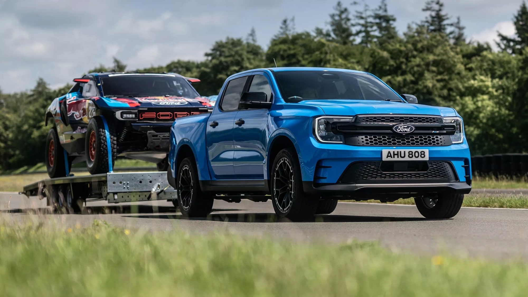 Ford Ranger bản này về Việt Nam thì nhiều người sẽ thích: Máy hybrid mạnh hơn hẳn Raptor, chạy 2 vòng hồ Tây không tốn một giọt xăng- Ảnh 5.