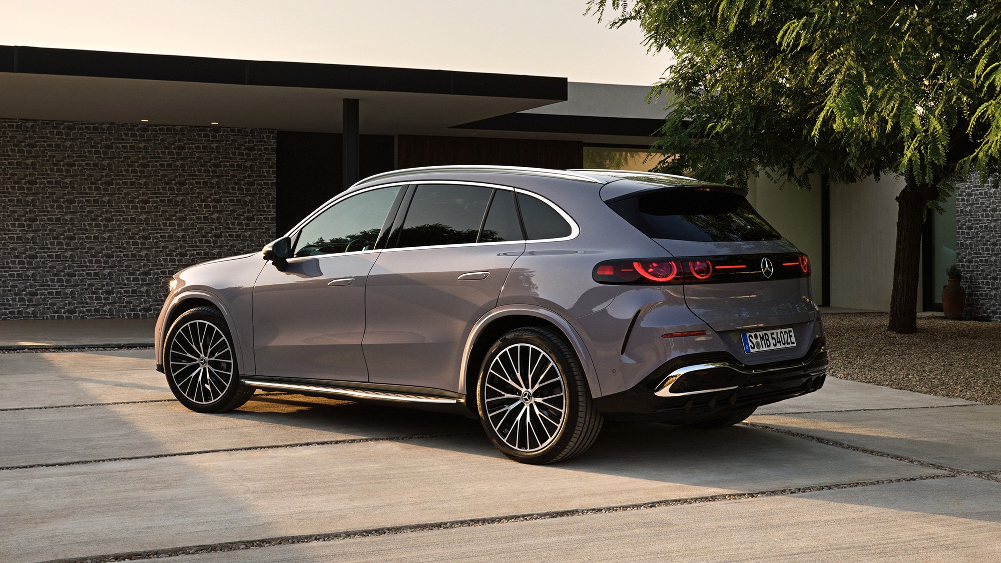 Mercedes-Benz GLC EV 2026 ra mắt: Trần sao, ghế rung theo nhạc, chạy 700 km/sạc, màn lớn chưa từng có- Ảnh 11. Mercedes-Benz GLC EV 2026 ra mắt: Trần sao, ghế rung theo nhạc, chạy 700 km/sạc, màn lớn chưa từng có- Ảnh 11.