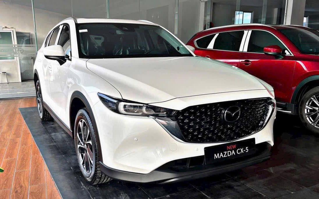 Xe Gia đình của năm, hạng 600 triệu - 1 tỷ: ‘Chọn CX-5, Tucson, Territory, VF 7 và Innova Cross’- Ảnh 3. Xe Gia đình của năm, hạng 600 triệu - 1 tỷ: ‘Chọn CX-5, Tucson, Territory, VF 7 và Innova Cross’- Ảnh 3.