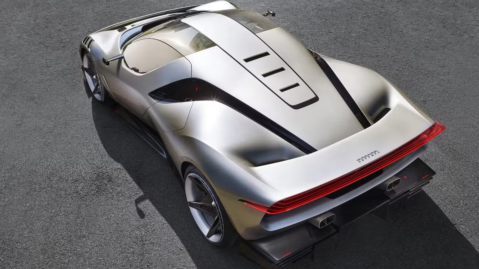 Ferrari sắp ra siêu xe mới có thể khiến đại gia Việt phát cuồng nhưng bao nhiêu tiền cũng khó có được- Ảnh 5. Ferrari sắp ra siêu xe mới có thể khiến đại gia Việt phát cuồng nhưng bao nhiêu tiền cũng khó có được- Ảnh 5.