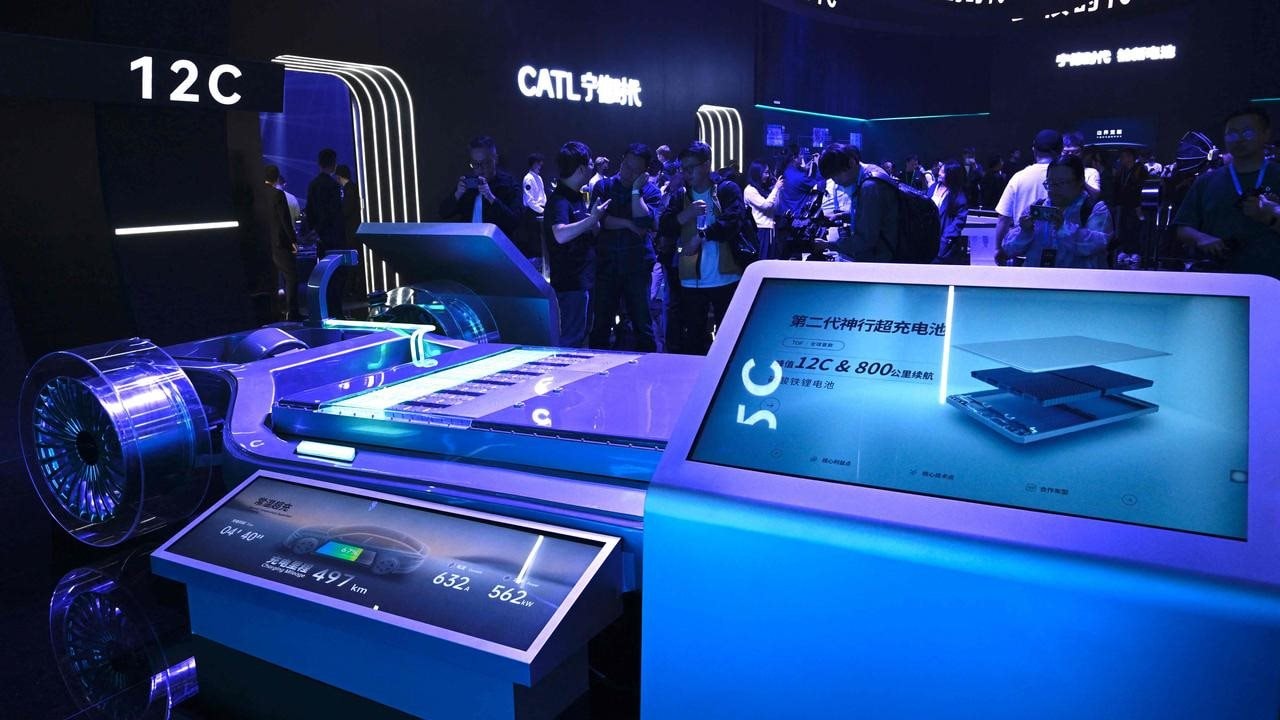 Giảm gi&aacute; tới 1,5 tỷ nhưng vẫn ế: Xe điện Trung Quốc đang gặp vấn đề g&igrave;?- Ảnh 3.